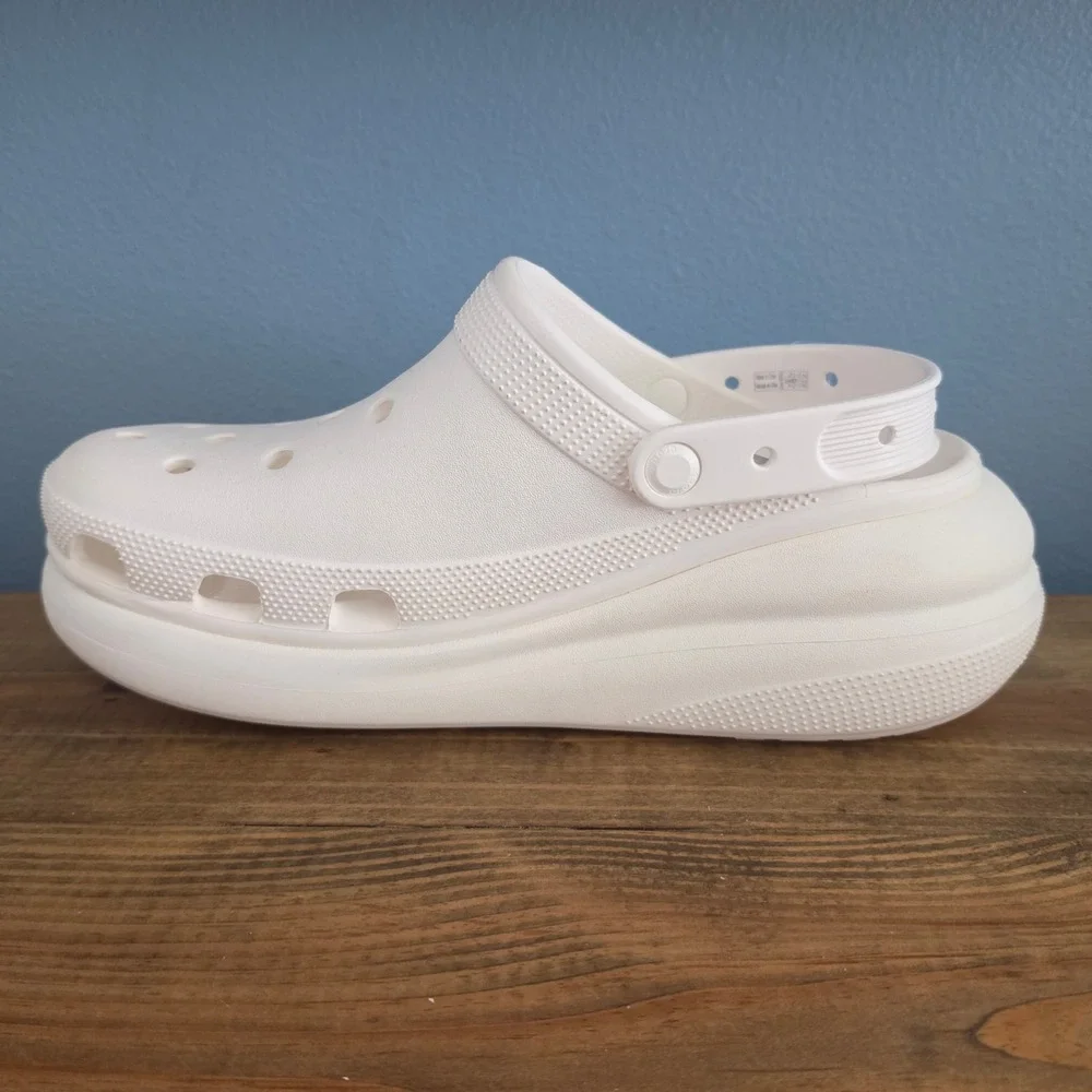 Crocs Mens Classic Crush Clog White Platform Chunky Sandals 207521-100 Size 11